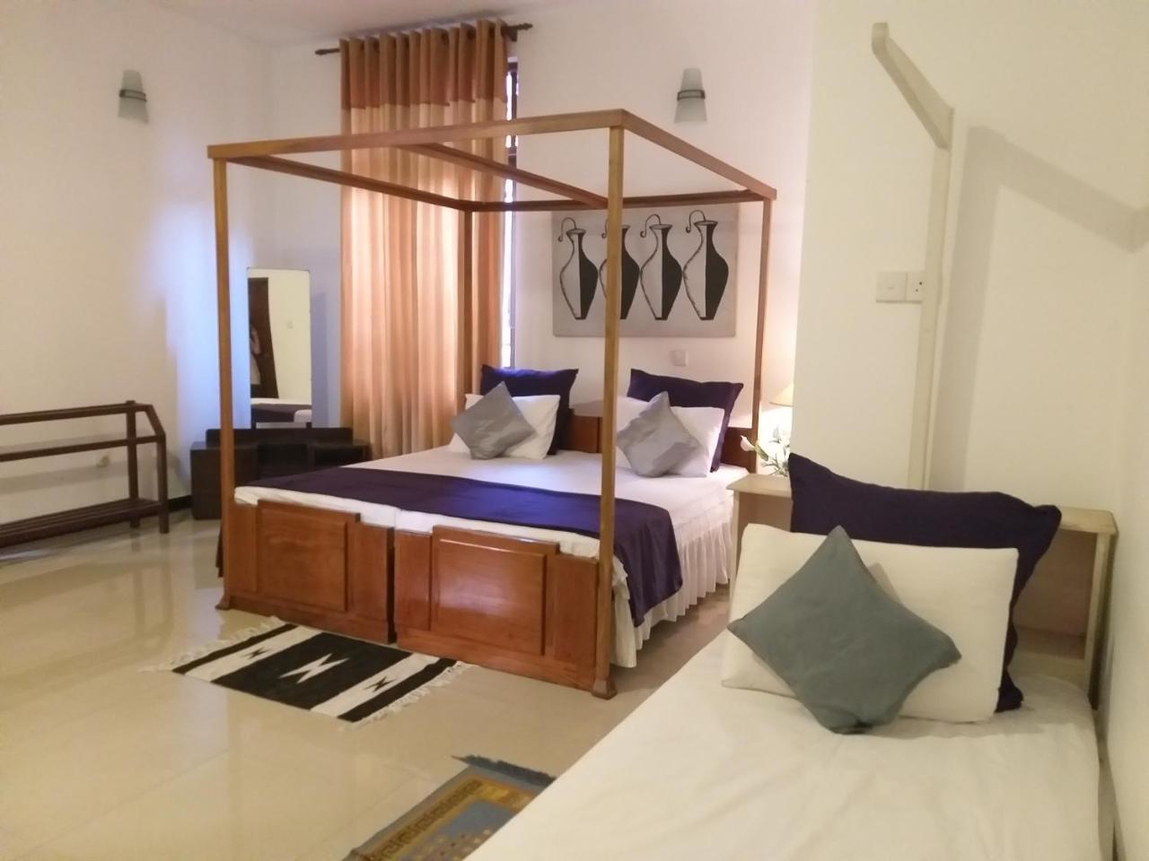 Cosy Nest Home Stay Negombo Exterior foto