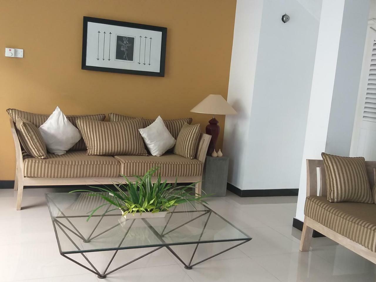 Cosy Nest Home Stay Negombo Exterior foto
